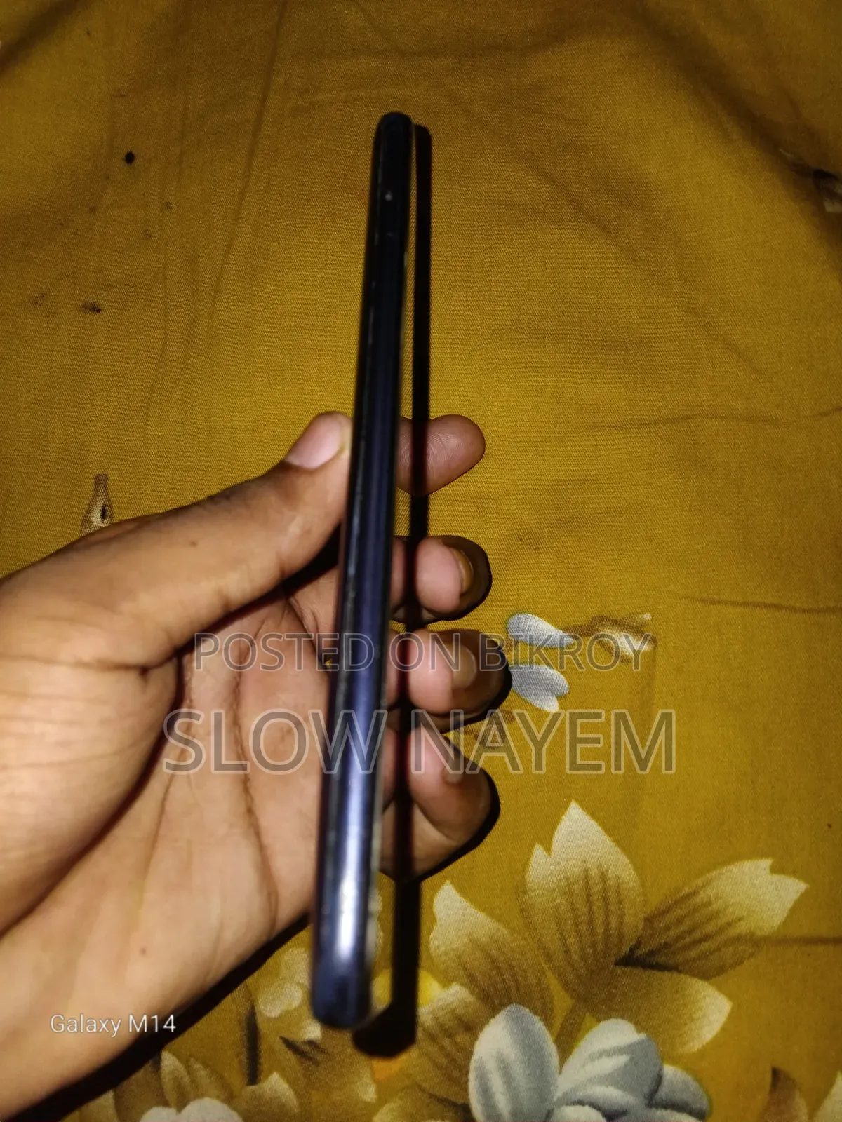 স্যামসাং গ্যালাক্সি এ২০ ৬৪ জিবি গোল্ড