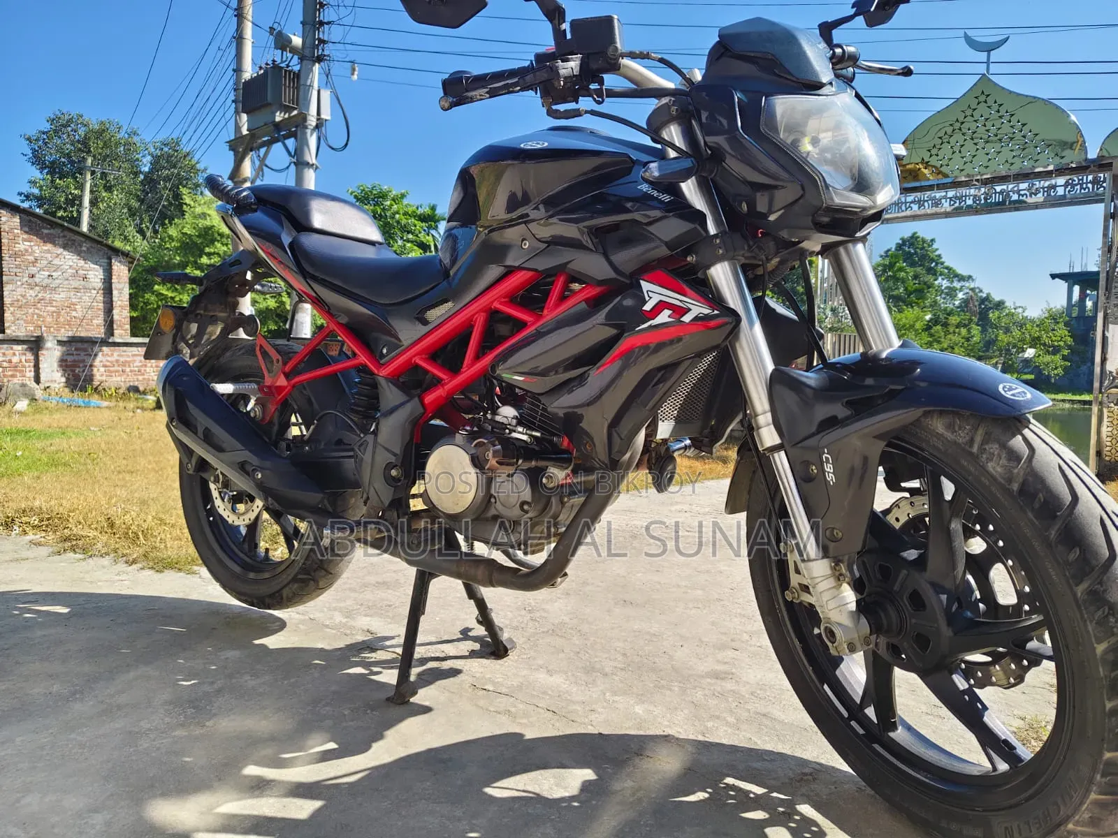 New Benelli TNT 2018 Black