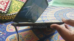 ল্যাপটপ আসুস ৪জিবি ইন্টেল সেলেরন এসএসডি ৫১২জিবি