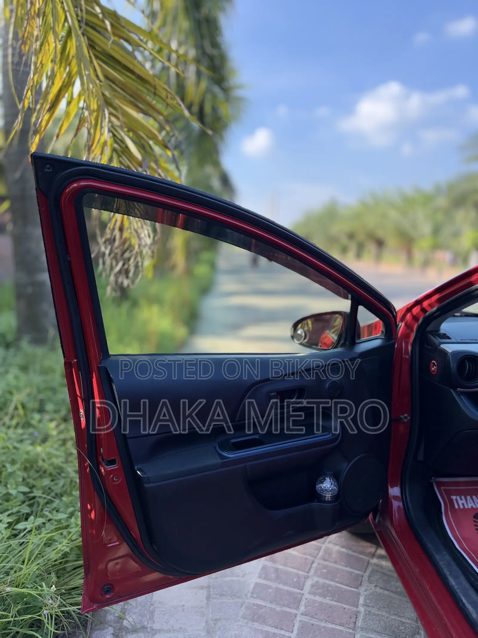 Toyota Aqua 2013 Red