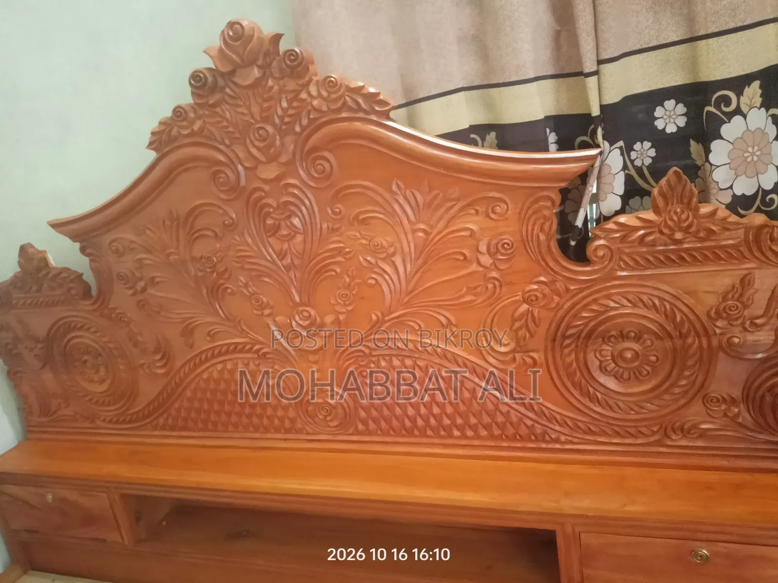 বক্স খাটটি সেল করা হবে