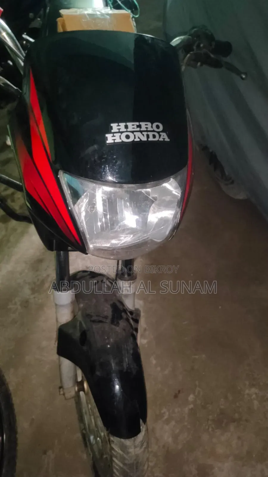 হিরো ২০১০ ব্ল্যাক
