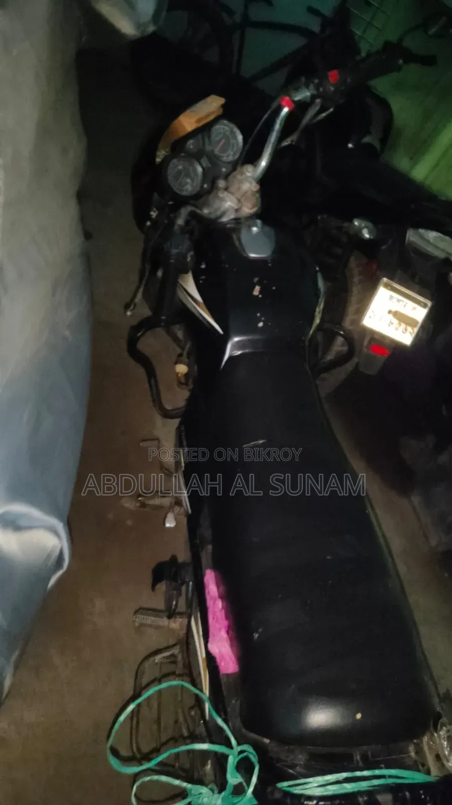 হিরো ২০১০ ব্ল্যাক