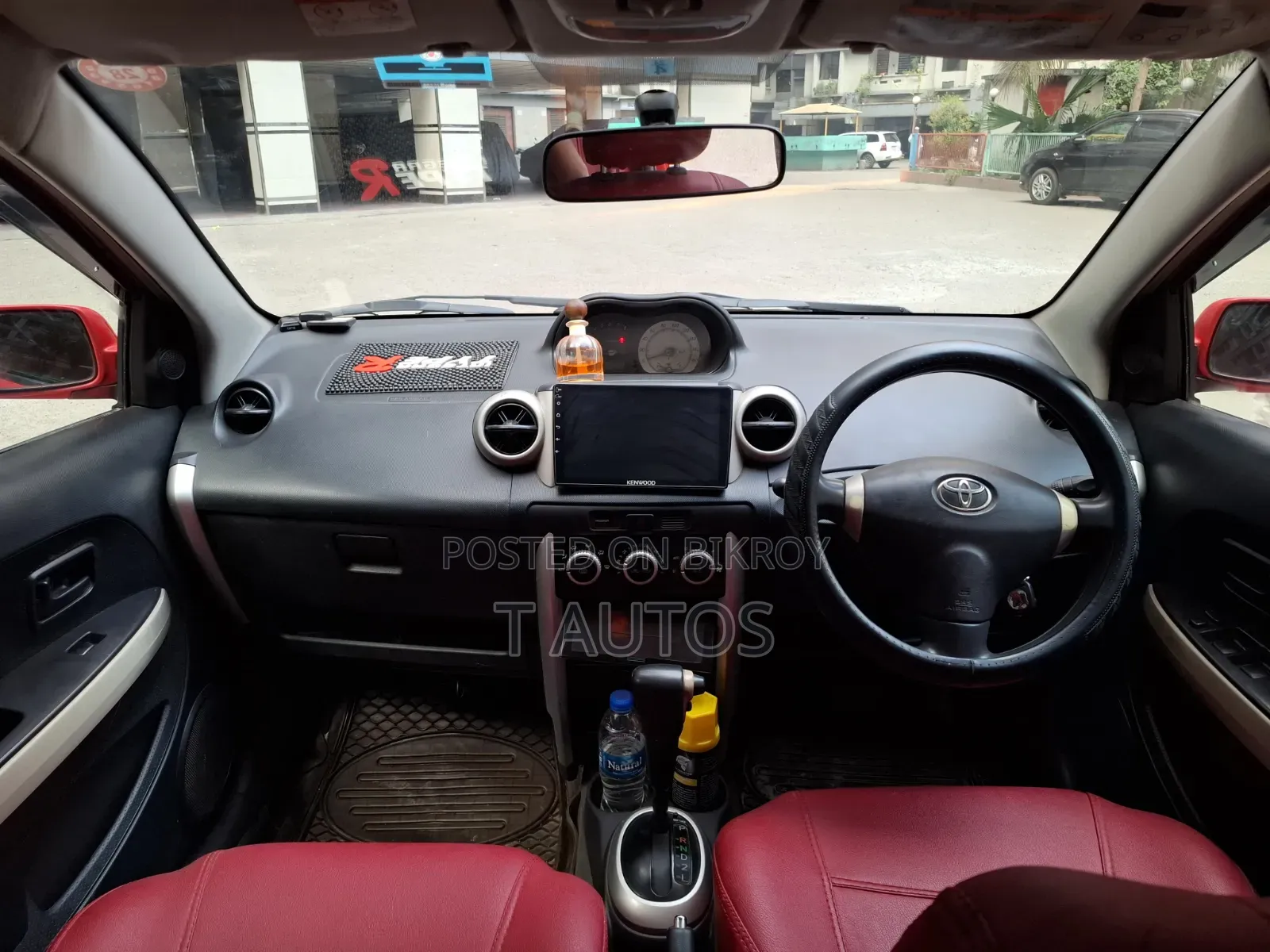 Toyota IST 2005 Red