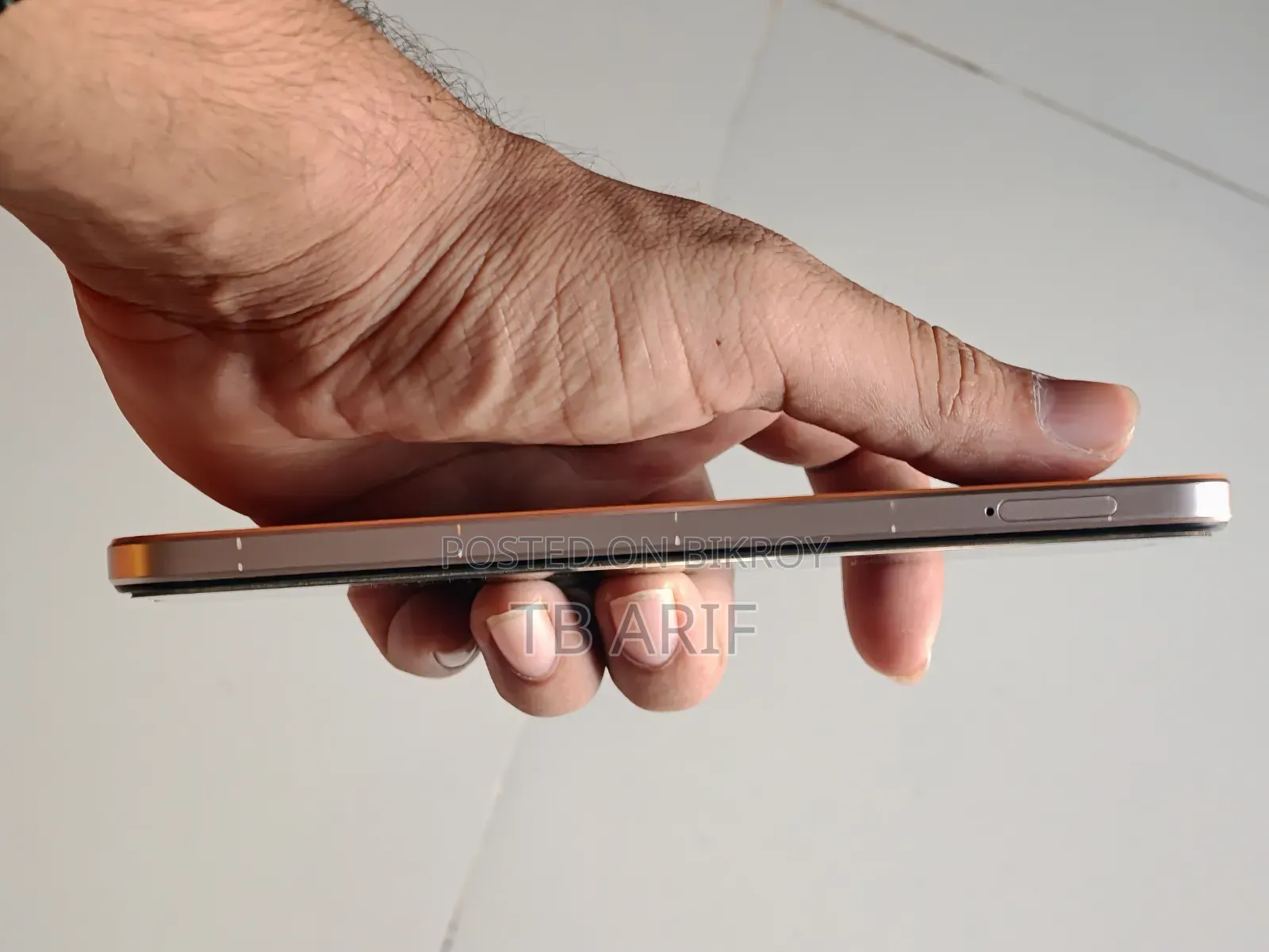 Oppo A17 64 GB Orange