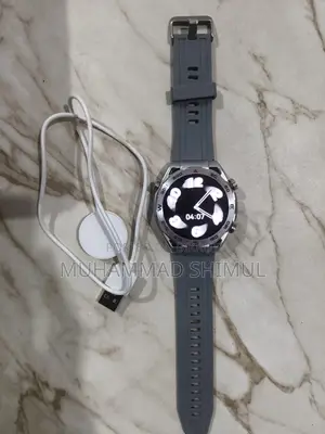 হেইলৌ ওয়াচ আর৮