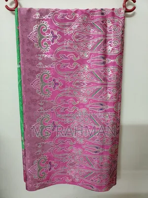 এক্সক্লুসিভ ডিজাইনড এন্ড ইউনিক কালার সিল্ক শাড়িজ (আনইউজড)