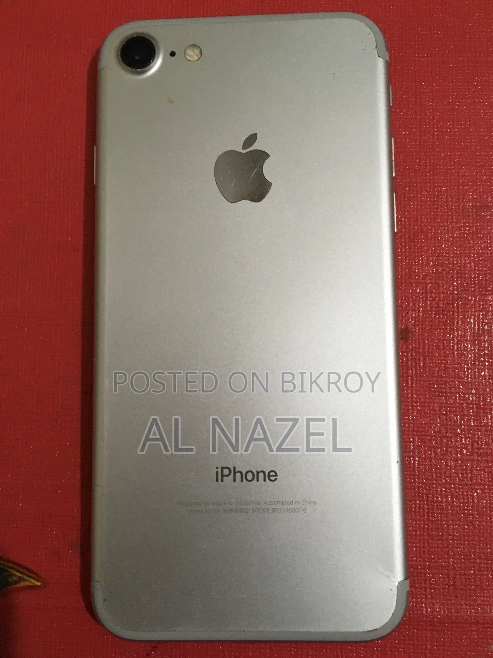 Apple iPhone 7 32 GB Silver