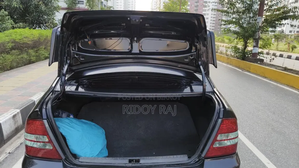 Toyota Corolla Sedan 2001 Black