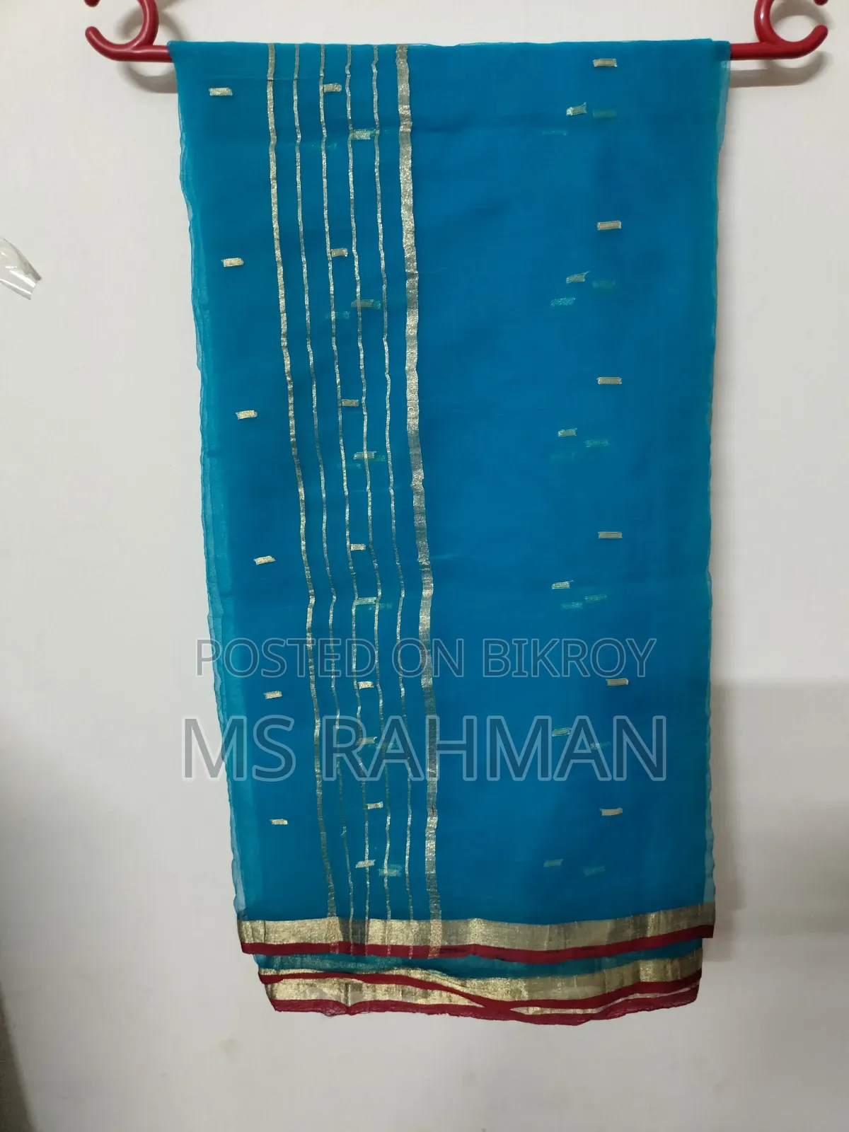 Unique Color & Designed "Jhil-Mil" Georgette Sarees.