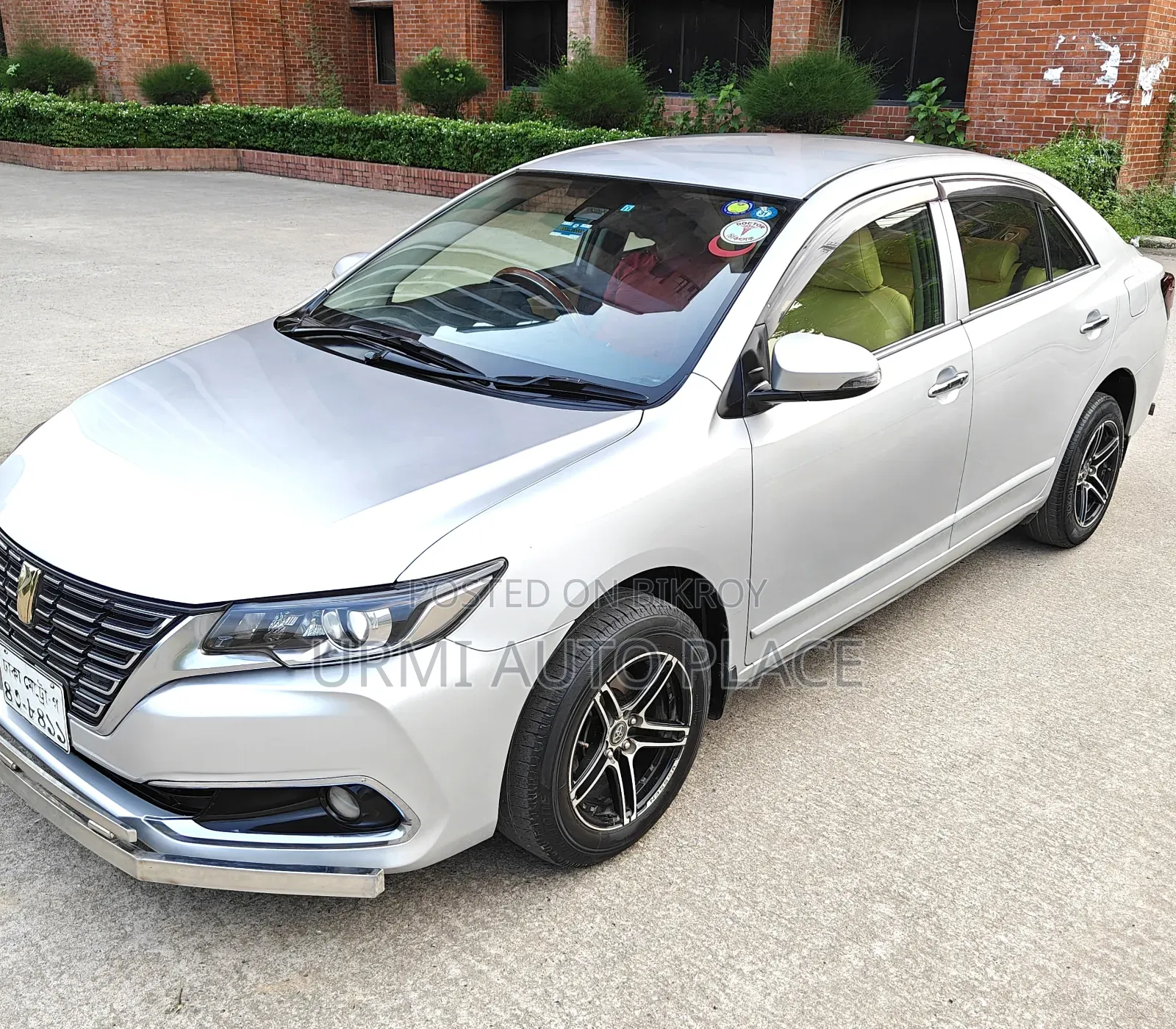 Toyota Premio 2016 Silver