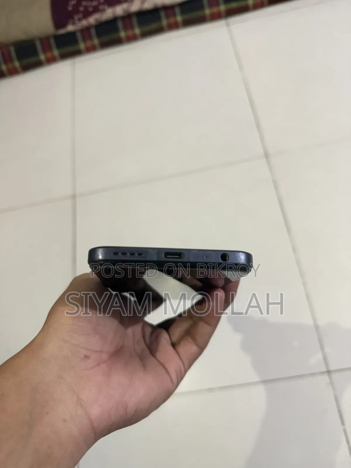Vivo Y22s 128 GB Black