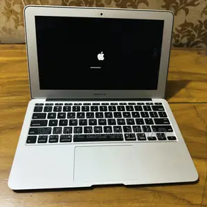 Laptop Apple MacBook Air 2014 4GB Intel Core i5 SSD 128GB