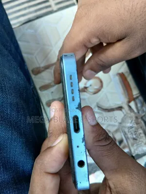 Infinix Note 12 (2023) 256 GB Blue