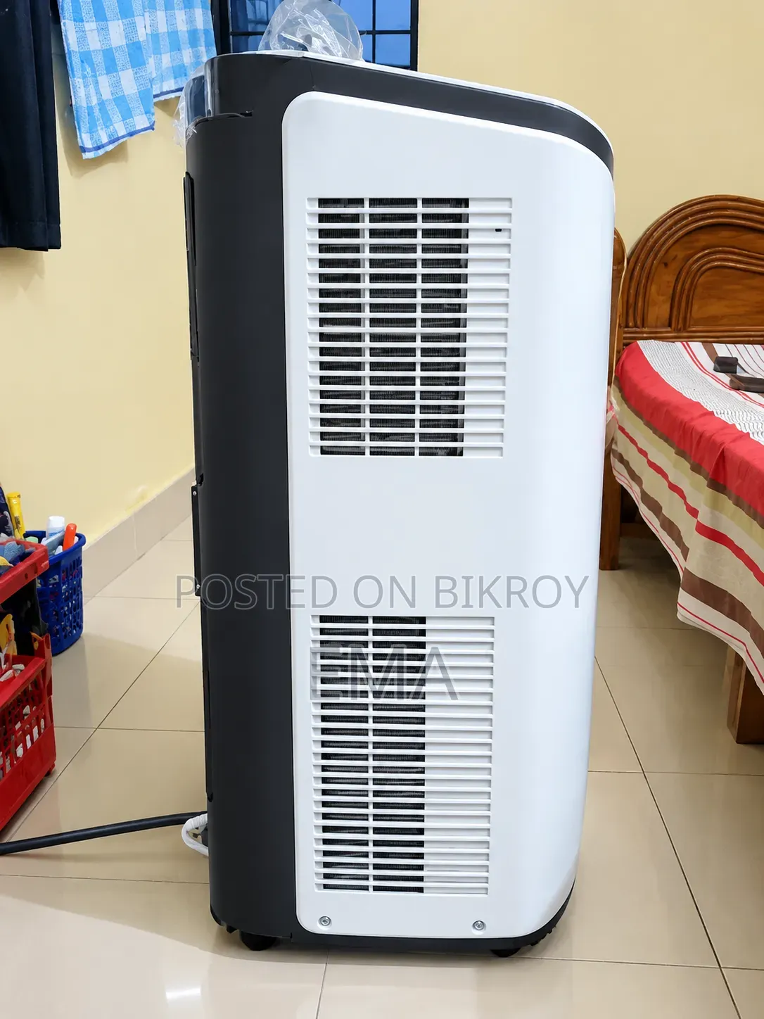 গ্রী কোম্পানি ১ টন পোর্টেবল এসি ১৭০০০ ফিক্সড
