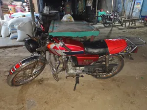 Dayang DY100-A 2010 Red