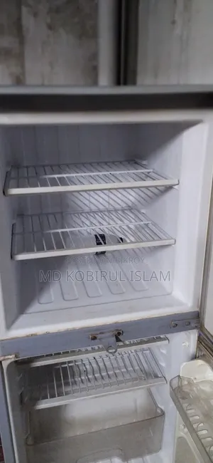 ওয়াল্টন রেফ্রিজারেটর ফ্রিজ ১০ সিএফটি