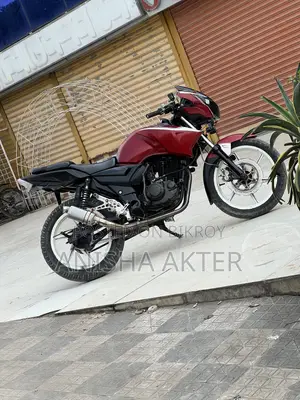 TVS Apache RTR 160 2V 2014 Red