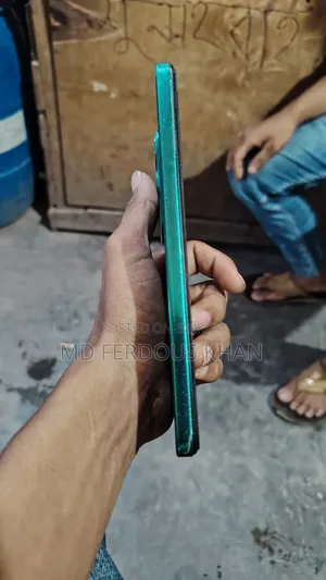 Vivo Y300 128 GB Green