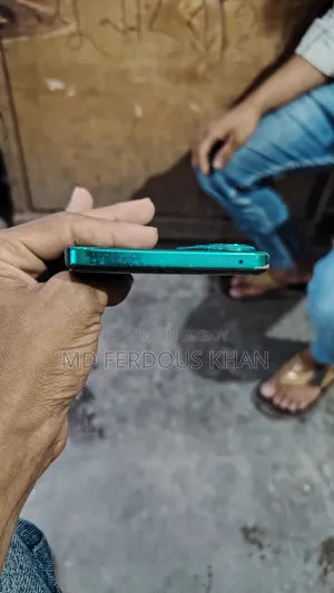 Vivo Y300 128 GB Green