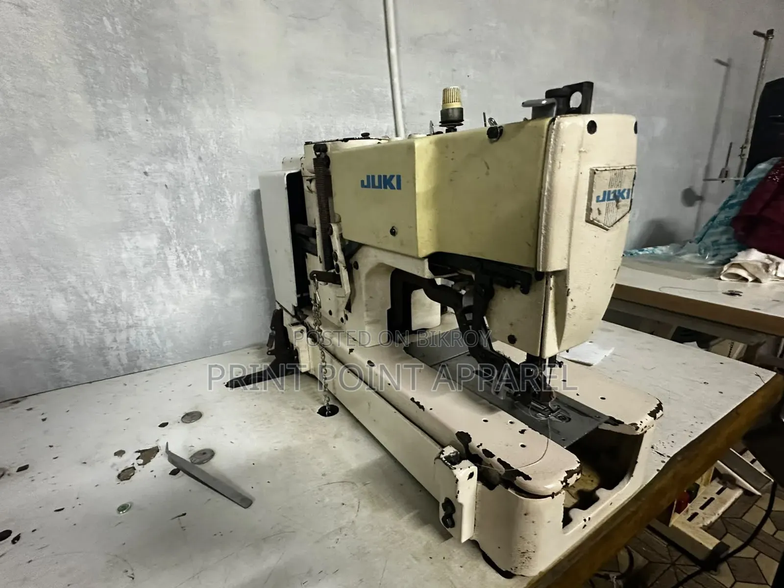 Juki Buttonhole Machine