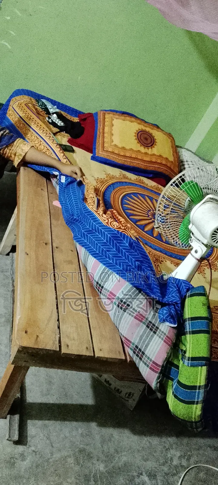 ডাবল খাট বিক্রির জন্য