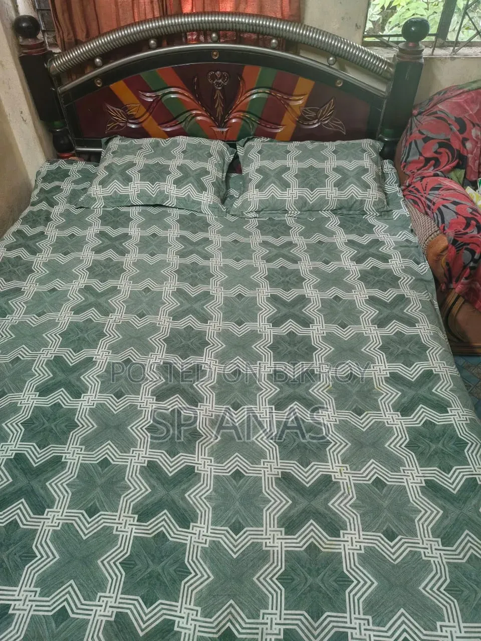 Bed / Cot