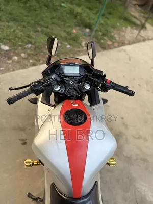 Suzuki Gixxer SF 2024 Orange