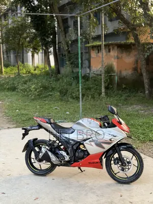Suzuki Gixxer SF 2024 Orange