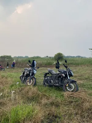 সুজুকি জিক্সার ২০২১ ব্ল্যাক
