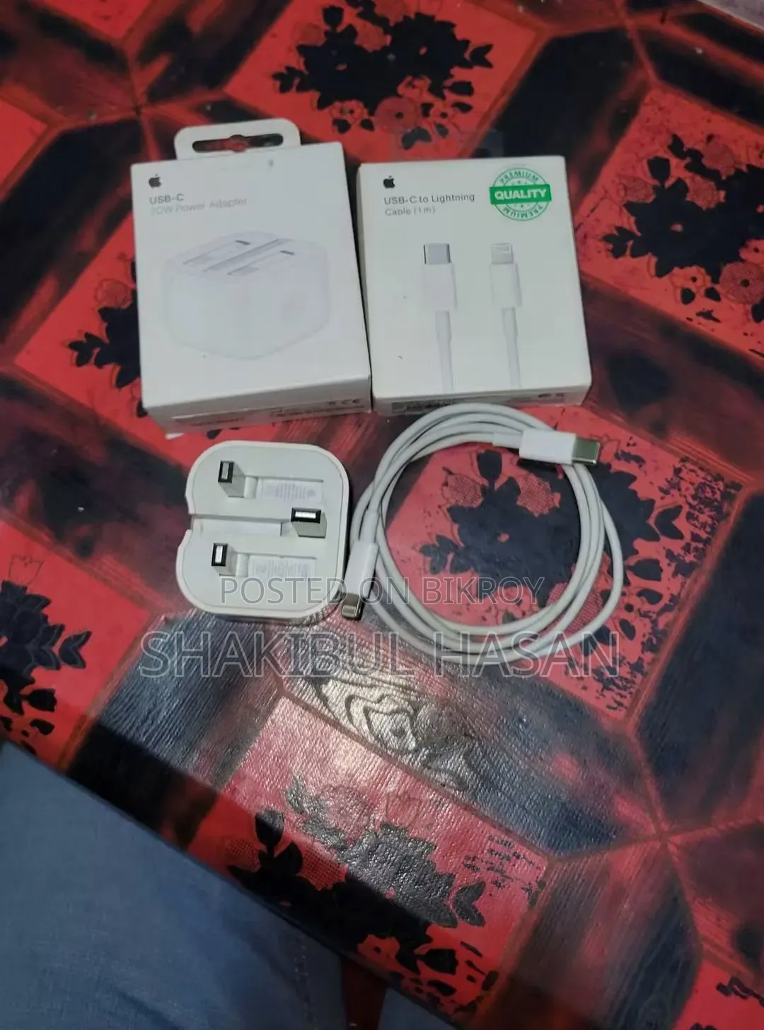 বিক্রির জন্য অ্যাপল চার্জার