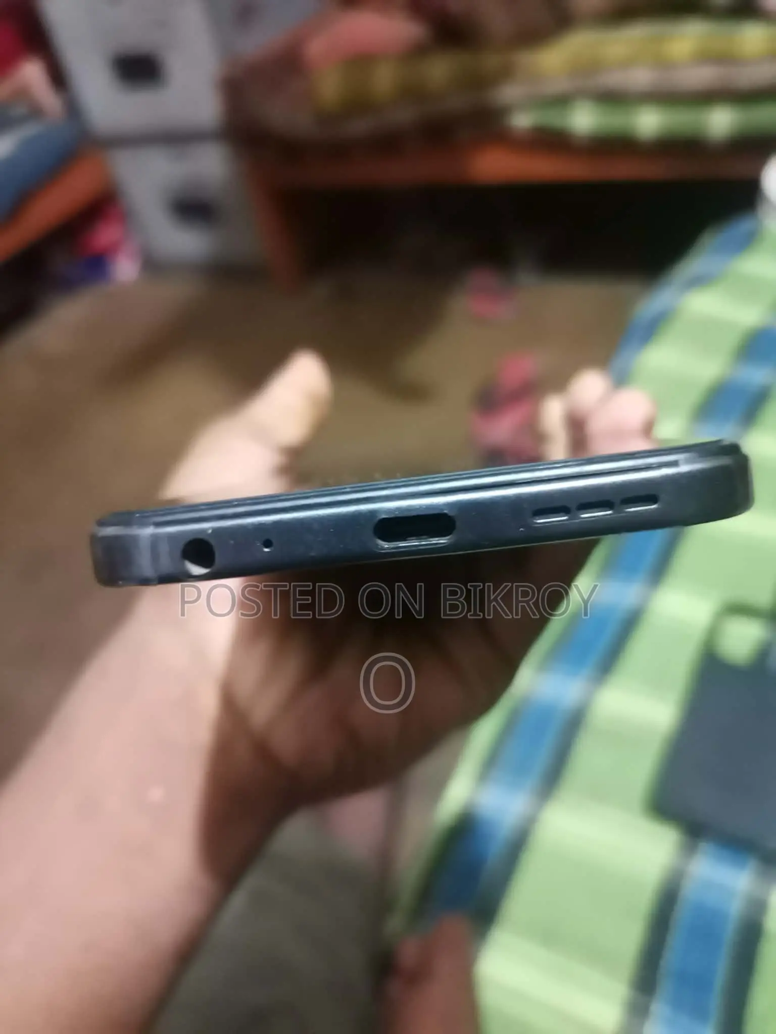 নিউ টেকনো স্পার্ক ৪০ ২৫৬ জিবি ব্ল্যাক