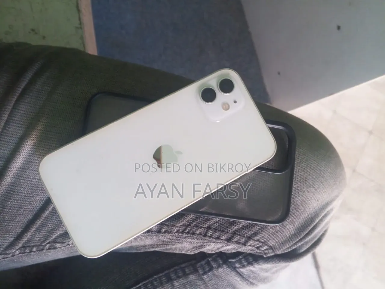 অ্যাপল আইফোন ১২ ১২৮ জিবি হোয়াইট