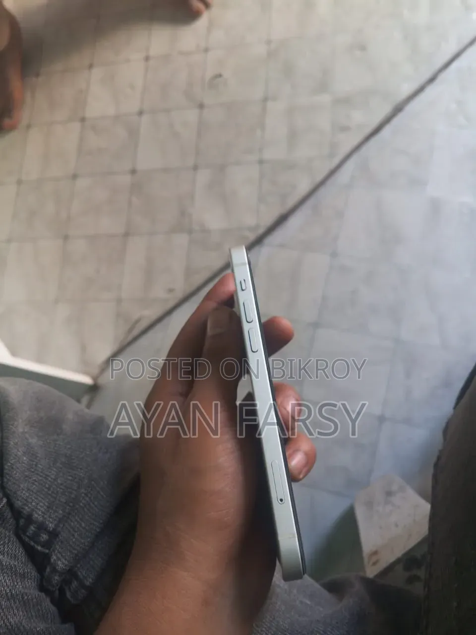 অ্যাপল আইফোন ১২ ১২৮ জিবি হোয়াইট