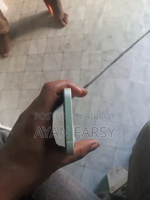 অ্যাপল আইফোন ১২ ১২৮ জিবি হোয়াইট