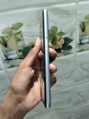 Realme Narzo 128 GB Silver
