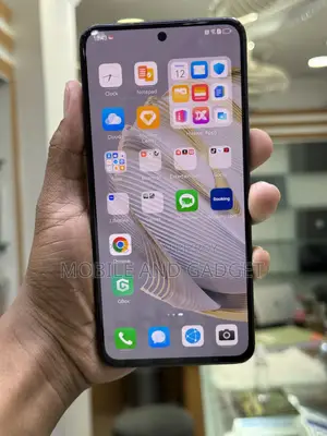 হুয়াওয়ে নোভা ১০ এসি ২৫৬ জিবি ব্ল্যাক