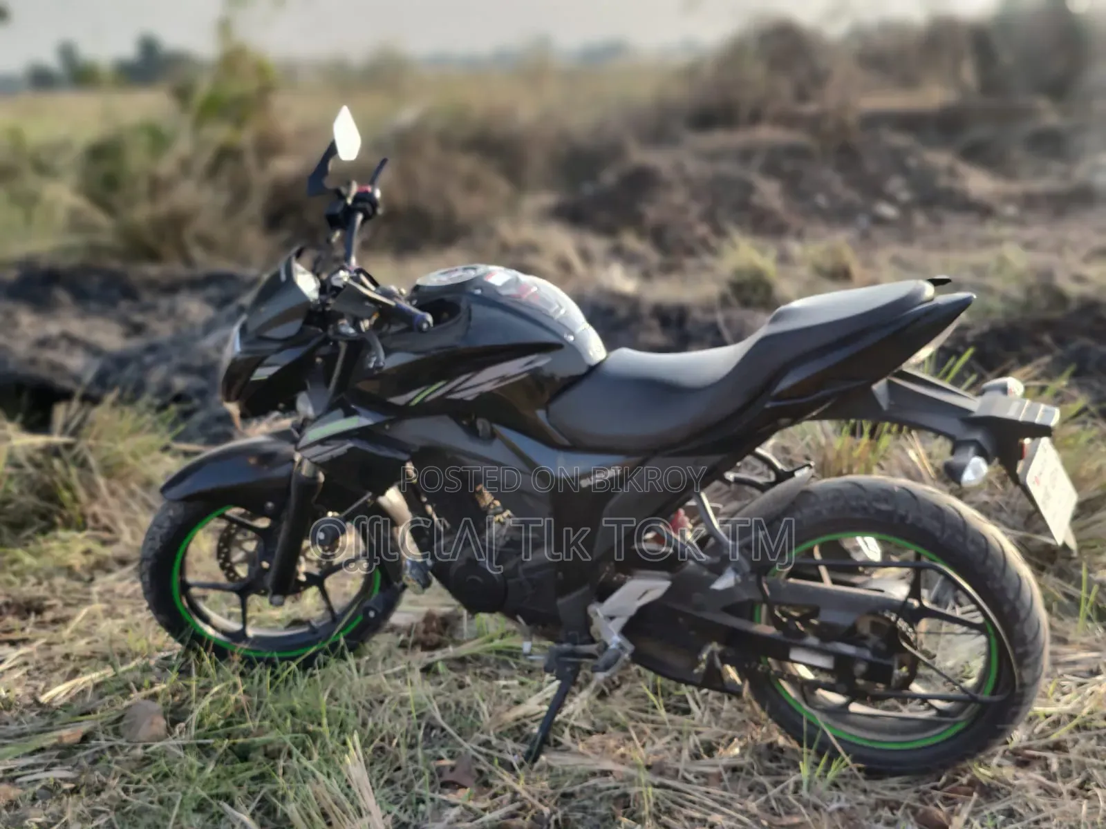 New Suzuki Gixxer 2025 Black