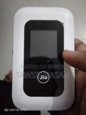জিও পকেট রাউটার