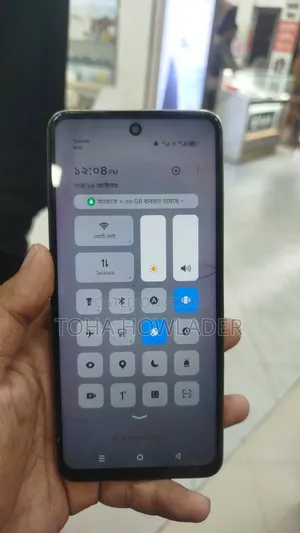 Infinix Hot 40i 128 GB Yellow