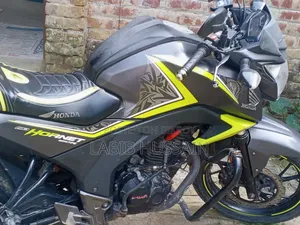 Honda Hornet 2018 Green