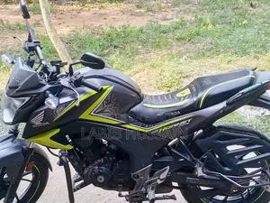 Honda Hornet 2018 Green
