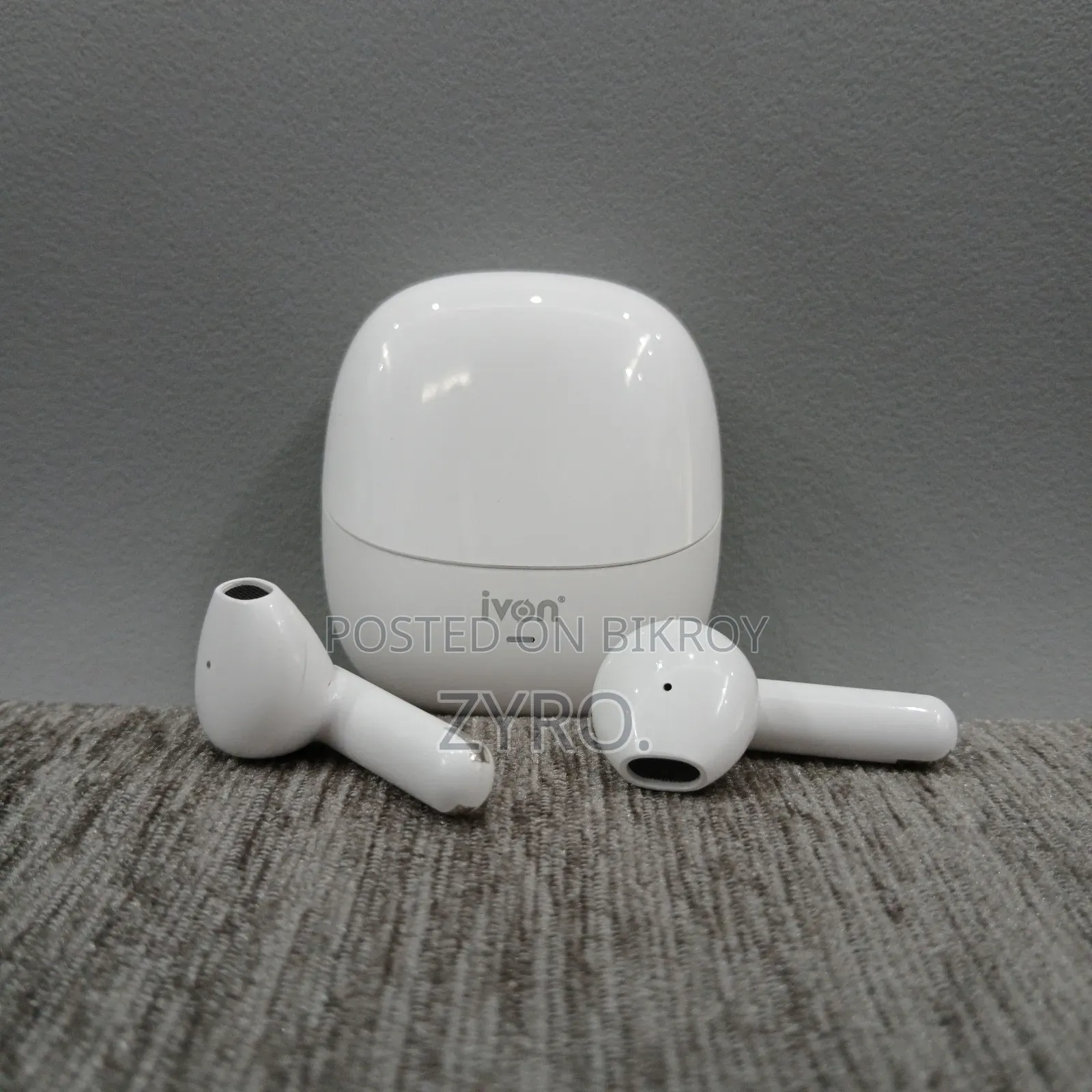 Ivon S18 TWS Earbuds