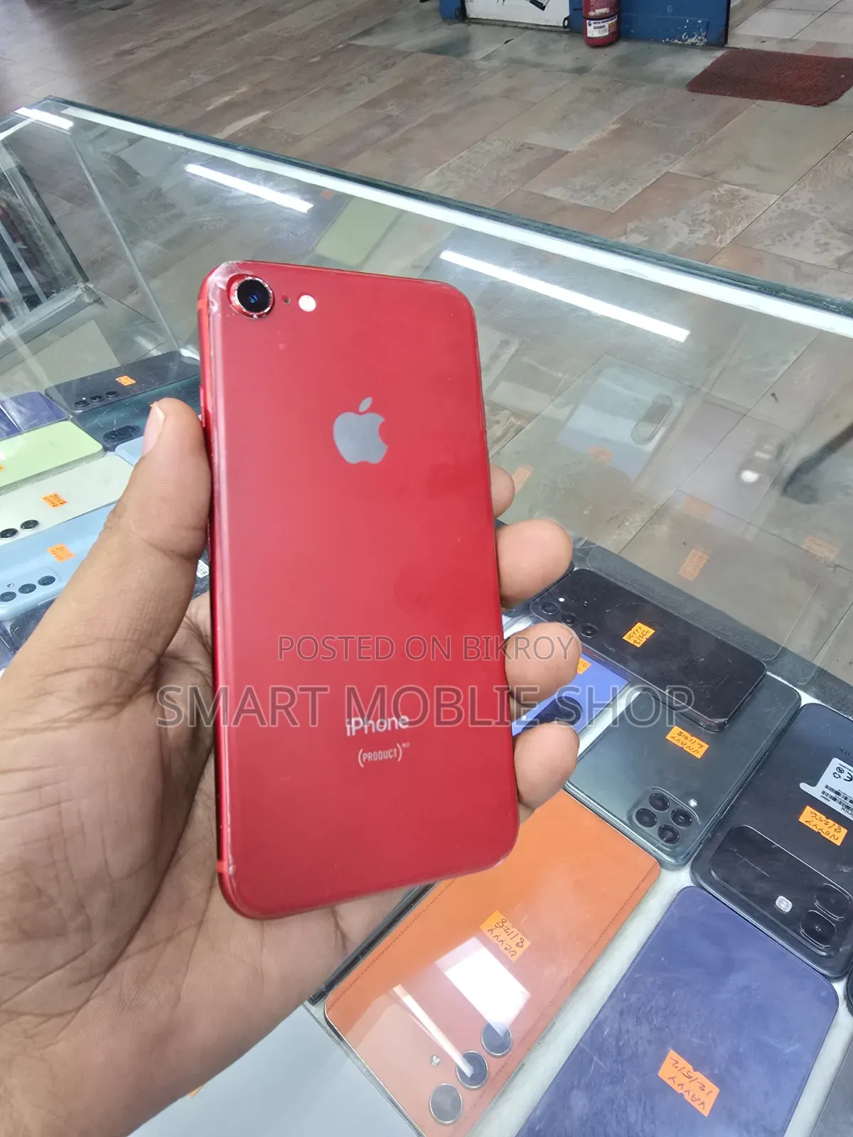 অ্যাপল আইফোন ৮ ৬৪ জিবি লাল