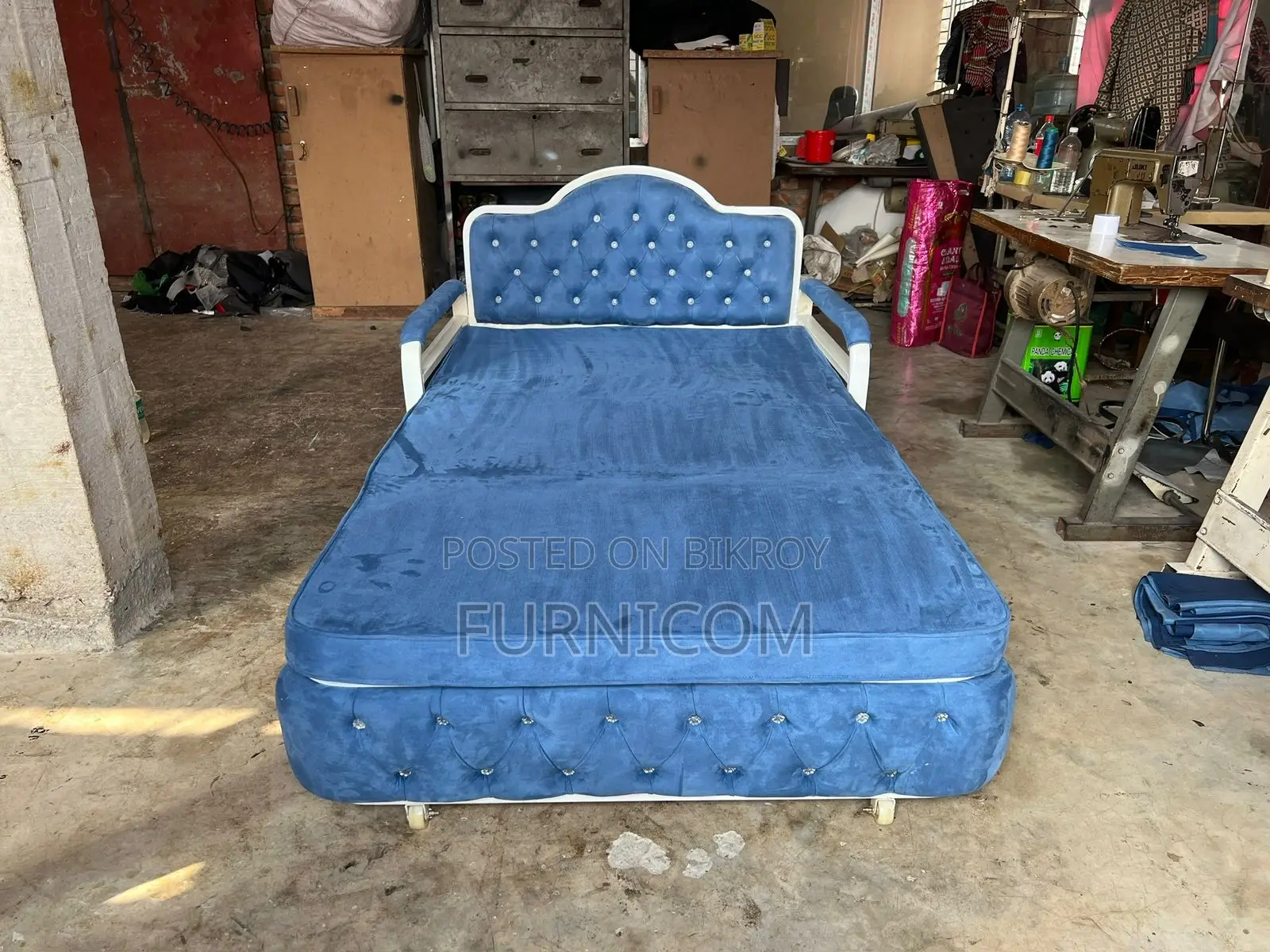 Furnicom Sofa Cum Bed/ sofa set / sofa / bed / Drawer