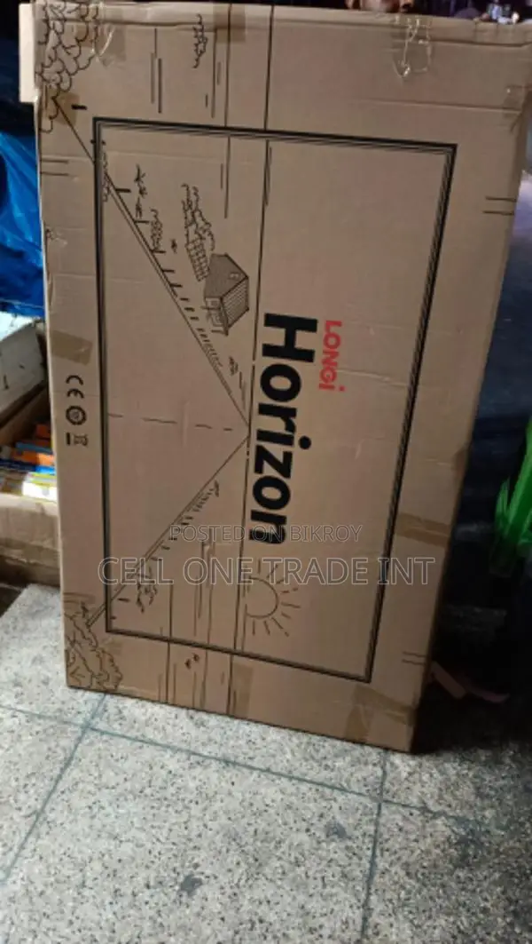 Longi Horizon LR5-28HTH-225M Solar Panel