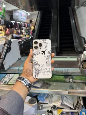 অ্যাপল আইফোন ১৫ প্রো ম্যাক্স ২৫৬ জিবি সাদা