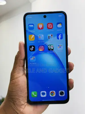 ইনফিনিক্স স্মার্ট ১০ প্লাস ১২৮ জিবি ব্রোঞ্জ