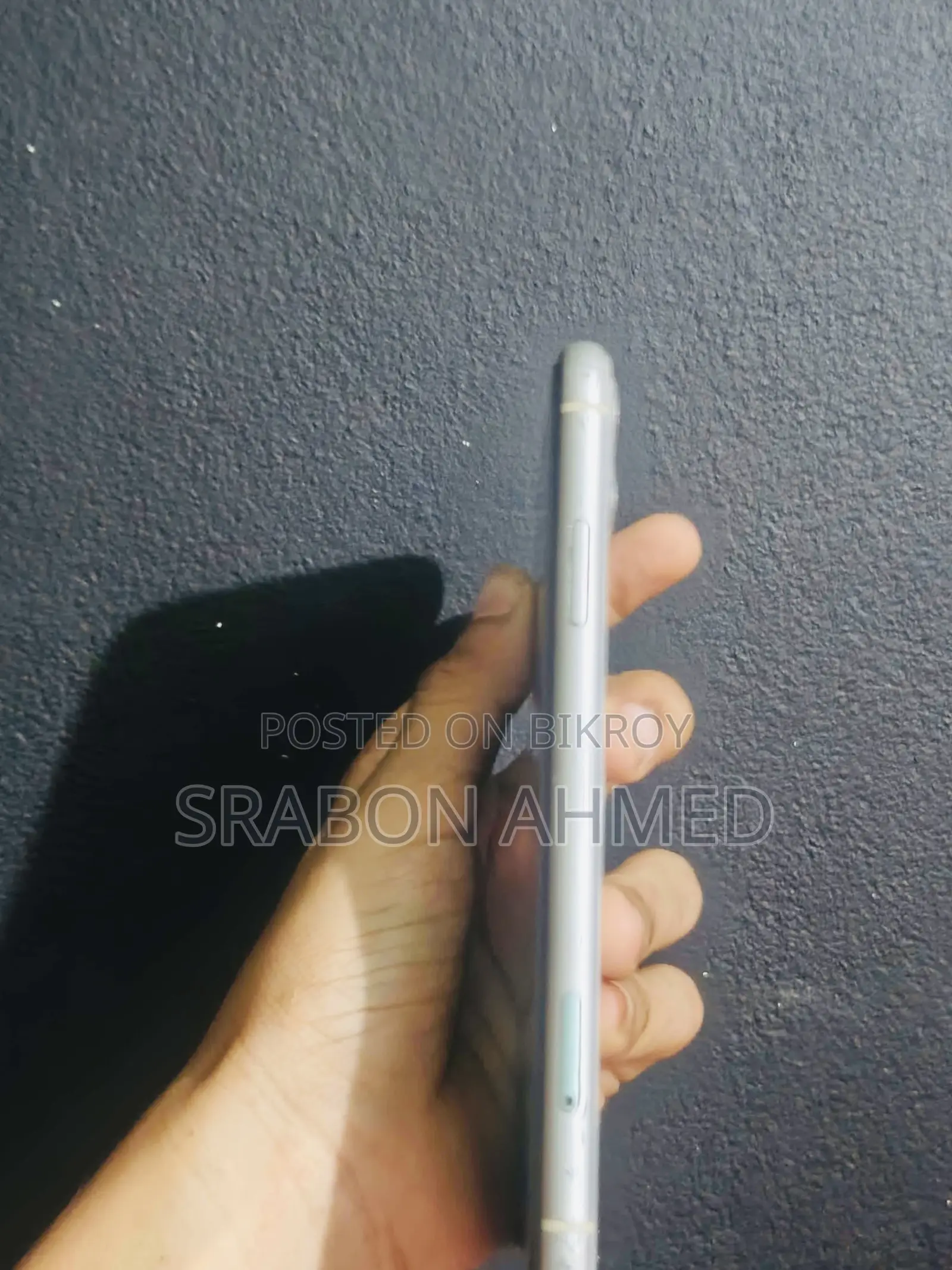 অ্যাপল আইফোন ১১ ৬৪ জিবি হোয়াইট