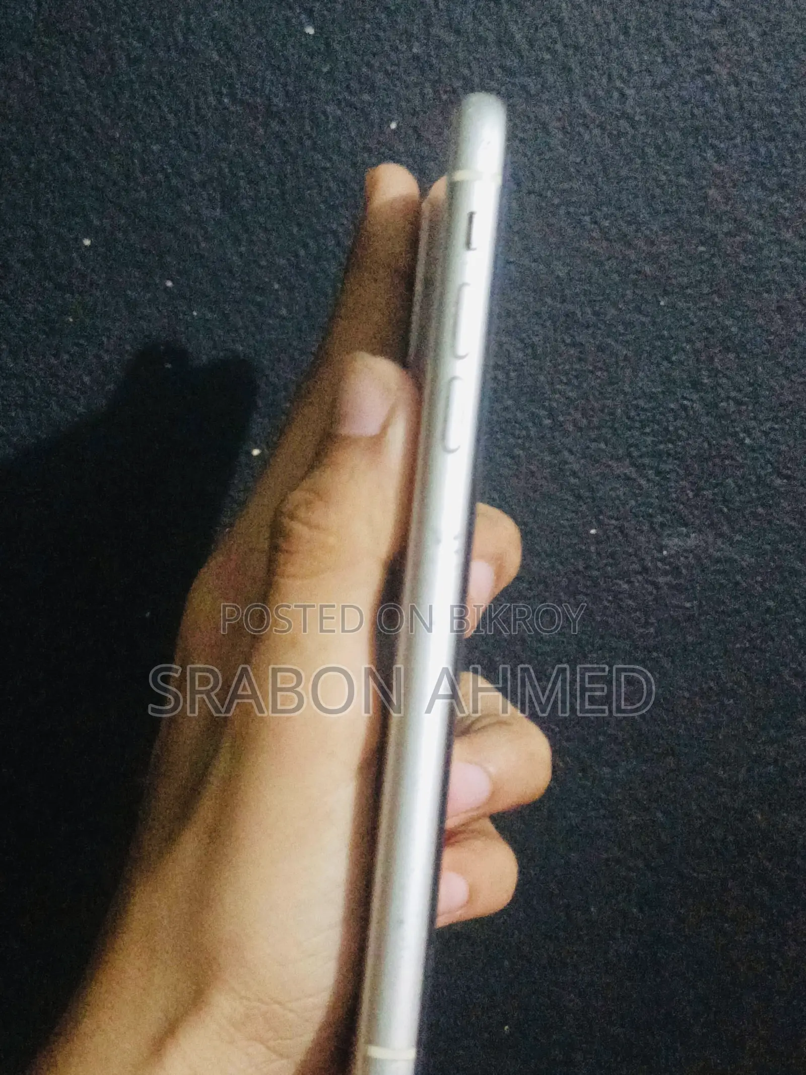 অ্যাপল আইফোন ১১ ৬৪ জিবি হোয়াইট